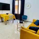 Centro Storico Apartment, Great Central Location! All New Furniture And Appliances! * Trapani