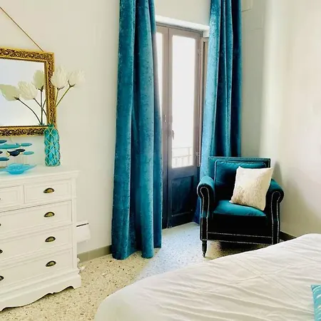 Appartement Centro Storico Apartment, Great Central Location! All New Furniture And Appliances! Trapani