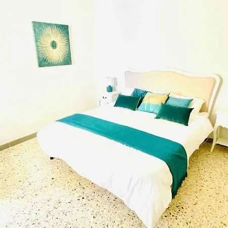 Centro Storico Apartment, Great Central Location! All New Furniture And Appliances! Daire Trapani